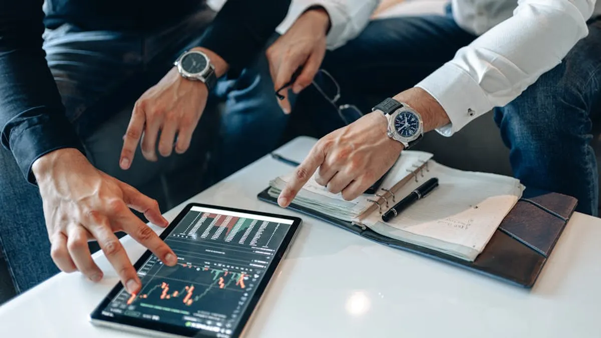 Businessjournalgroup Review: What It Is, Features, Risks, and Alternatives